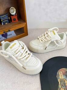 Zapatillas de skateboard de moda para mujer, zapatillas de lona de caña baja, zapatillas de tenis para mujer, zapatillas planas para actividades al aire libre, zapatillas deportivas transpirables para verano, con diseño de fácil calzado, modernas y cómodas. - Blanco - Ver 1