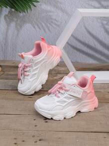 1 双女童可爱时尚渐变色 PU 设计休闲运动鞋，个性化运动鞋，适合日常穿着、上学、运动、所有季节（随机印花、喷漆）