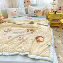 Dormitory Bedding