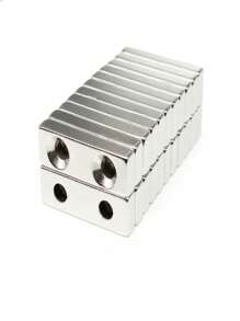 30x10x3mm 工业级矩形磁铁（带对称孔）、金属设备维修定位贴、门窗磁条、货架标签架、教学仪器附件、车间工具定位块、Prime Day 七月库存、返校八月采购