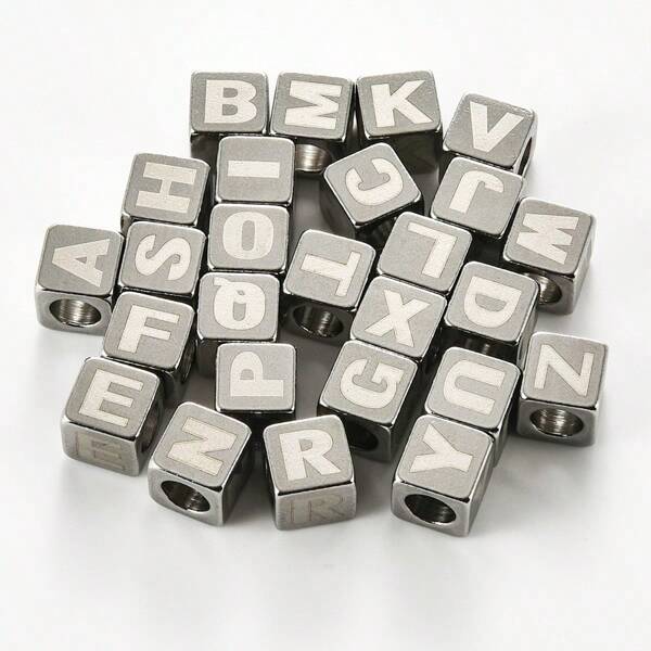 1 Pieza de Cubos de Letras de Acero Inoxidable Alfabeto A-Z Cubo Metálico Plateado Dado Cuadrado para Manualidades de Joyería, Pulseras y Collares