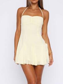 Vestido corto de verano para mujer con cuello halter, ajustado, con pliegues, espalda descubierta, con lazo, fluido y con volantes, para fiesta y club - Amarillo - Ver 2