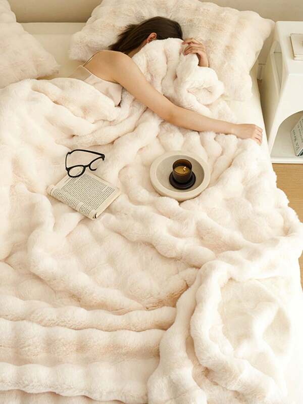 1pc Luxury Faux Rabbit Fur Plush Blanket, Thick Double-Layer Toscana Faux Fur Throw Blanket With Cloud-Like Soft And Comfortable Faux Fur Texture, Suitable For Home, Living Room, Bedroom, Sofa, Also A Great Gift Blanket To Enhance Home Living Quality