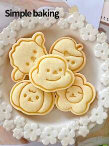 قطاعة بسكويت ميني ذات موضوع هالوين جميل، قوالب بسكويت للأطفال والوالدين، ديكورات حفلة العطلة، أختام بسكويت بنقوش اليقطين والتفاح والخفافيش، وقالب تشكيل البسكويت