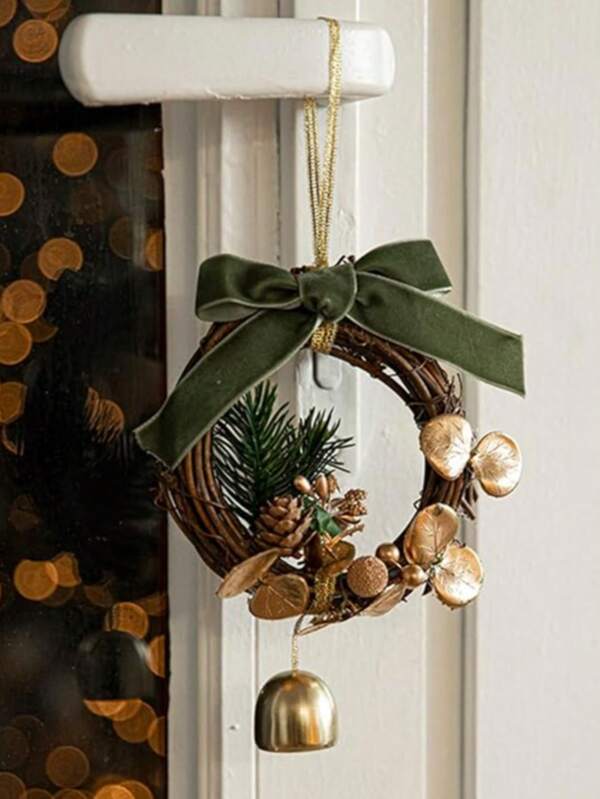 1 buc. Decor de perete suspendat pentru masă de brad de Crăciun, consumabile pentru petreceri și sărbători, ornament suspendat cu clopoțel de Crăciun din con de pin fals, coroană din ratan, mini coroană de eucalipt, decor suspendat