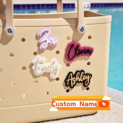 1 pièce Bouton de lettre de nom en acrylique personnalisé pour décoration de sac à dos, plaque signalétique personnalisée avec trou pour charme pour chaussures DIY