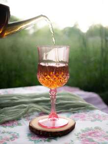 Wine Glasses Set Of 6 Vintage Embossed Reusable Wine Glasses, Heavy-Duty Champagne Cups, Juice Glasses Suitable For Parties & Weddings,Dishwasher (Plastic)