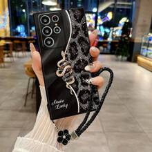 精密穿孔直边黑金蛇纹豹纹彩绘腕带防震手机壳适用于 14、14 Pro、14 Pro Max，3D 卡通壳适用于 13、13 Pro、13 Pro Max、11、11 Pro Max，彩绘壳适用于 12、12 Pro、12 Pro Max，防震壳适用于 XR，卡通壳适用于 7/8，兼容 15、15 Pro、15 Pro Max、16、16 Pro、16 Pro Max、Redmi 手机防水防摔防刮