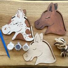 12 قطعة طقم حرفي خشبي لصنع رأس الحصان بالماكرامي مع خيوط - زينة حصان مرسومة باليد، هدايا حفلة الحصان الصغير، طقم هدايا إبداعية لعيد الميلاد والكريسماس والفصل الدراسي وديكور المنزل - تصميم خشب طبيعي، لوازم حرفية لمشاريع الفن والفصول الحرفية وأنشطة الأطفال (الألوان والفرش غير مشمولة) - متعدد الألوان - مشاهدة 5