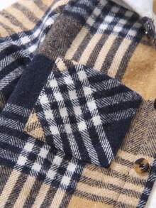 2 件套年轻男孩时尚格纹长袖连帽衫和百搭侧袋牛仔直筒裤套装，秋季