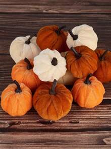 8 peças de abóboras artificiais de veludo para decoração de Halloween - mistura elegante de laranja, marrom e champanhe | Perfeito para o outono, Ação de Graças e temporada de colheita. Decoração de abóbora, decorações de abóbora, melhores presentes para aniversário, formatura, decoração para festa de Halloween, decorações de Natal, cores aleatórias.