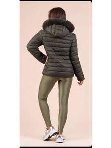 WOMEN'S WATERPROOF LINED NYLON JACKET WITH REMOVABLE HOOD. - 橄欖綠 - 查看 3