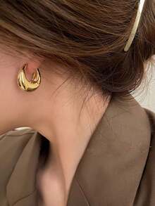 1 Pair Geometric Hoop Earrings, Fashionable High-End Minimalist Earrings, Versatile For Commuting And Elegant Elegant - Golden - View 2