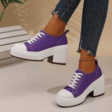 女士休闲运动时尚户外高跟系带撞色学院风运动鞋，适合户外、居家、度假、海滩、所有季节 - 紫色 - 查看 2