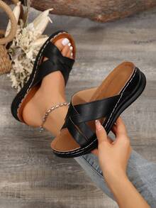 2025 Summer New Black Cross Strap Sandals - Bestselling Flat Shoes For Dates And Vacations - Black - View 3
