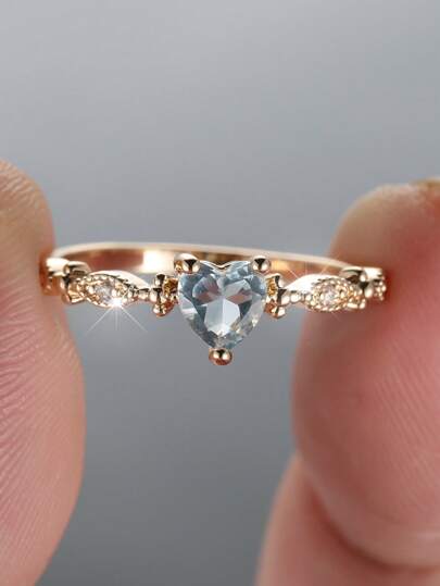 1pc Elegant Heart Shaped Light Blue Synthetic Zirconia Plated Golden Plated Ring For Valentine's Day Holiday Party Daily Wear, Shiny Accessories