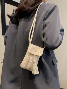 A Niche Design Straw-Woven Bag For Women In The Summer Of 2025, Featuring A Fashionable Single-Shoulder Crossbody Phone Bag And A Mini Square Woven Bag - Beige - View 4