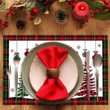 1 Stück/4 Stücke/6 Stücke/300 Stücke Tischsets mit Weihnachtsthema, Tischsets mit kariertem Rentier-Design, hergestellt aus Polyester, geeignet für Weihnachtsfamilienfeiern, Restaurants, Wohnzimmertisch-Dekoration, Innen- und Außen-Esszimmertisch-Dekoration, Weihnachtsparty-Restauranttisch-Requisiten, geeignet für Alltag, Feiertage, Partys, Geburtstage, Hochzeiten, Abendessen, Küche und Heimdekoration, Weihnachtsdekorationen, Küche und Zuhause, Tischsets, Mittelpunkt-Dekoration, Herbstdekoration - Roter und grüner Elch - Übersicht 4