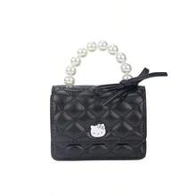 MINISO 三丽鸥 Hello Kitty 黑珍珠链条斜挎包，采用经典绗缝图案搭配珍珠手柄和精致的 Hello Kitty 徽章，时尚百搭，非常适合日常外出、派对（1 件） - 黑色 - 查看 6