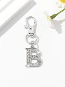 1pc Fashion European & American Unisex Minimalist Cute 26 English Letter Shaped Keychain Pendant Accessory, Embedded With Rhinestones, Suitable For Men & Women Car Keys, Bags, Decoration And Holiday Gifts - Silver - View 5
