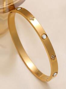 3 Stück 18 Karat vergoldete Edelstahl Glücksklee Armbänder, geeignet für modische Edelstahl Blumen Armbänder, mit kubischem Zirkonia besetzt, wasserdicht, europäischer Stil Damenschmuck für Handgelenk, Lässig, Hochzeit, Party, Valentinstag Geschenk, Mutter, Muttertag, Sommer Geschenk für Frauen