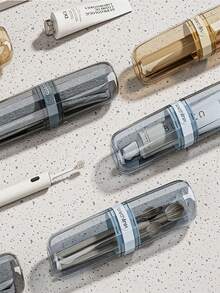 1 件便携式塑料牙刷收纳盒、现代简约防水旅行牙刷架、旅行装洗漱用品收纳盒、旅行配件礼品套装、收纳盒旅行瓶旅行套装旅行杯旅行装旅行洗漱包旅行收纳盒假日配件旅行套装套装旅行礼物透明收纳盒旅行必需品。