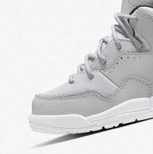 Nike Jordan Courtside 23 兒童訓練運動復古中幫籃球鞋 - 灰色 - 查看 6