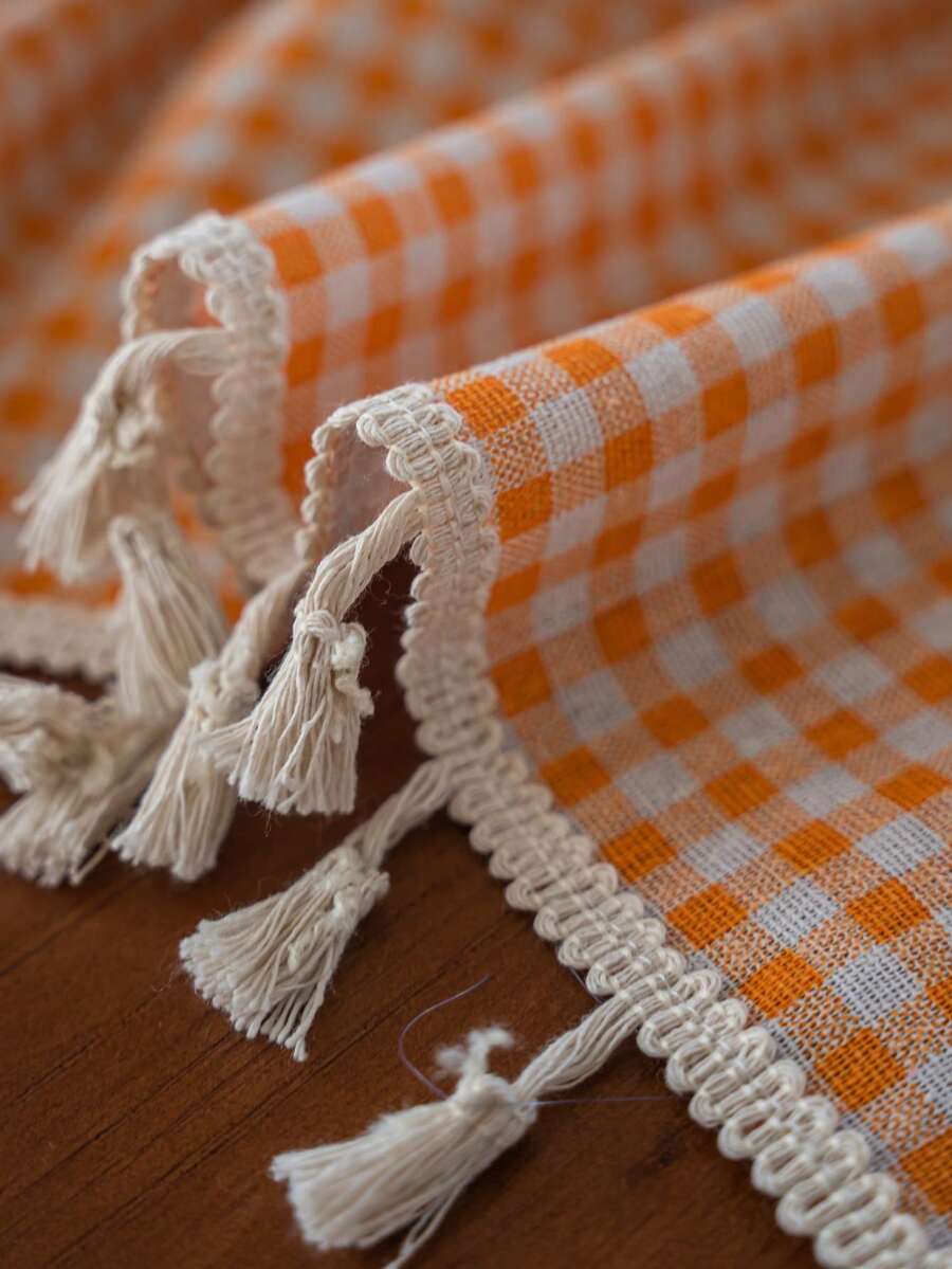1 khăn trải bàn hình chữ nhật in họa tiết kẻ caro màu cam cho nhà bếp, khăn trải bàn ăn bằng vải lanh phong cách nông trại Bohemian của Mỹ có tua rua, miếng lót trang trí nhà cửa cho phòng ăn, nhà bếp, nhà hàng, tiệc tùng, mọi mùa