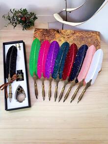 1 件羽毛笔套装、闪闪发光的羽毛笔套装、古董书法墨水笔（带墨水）、2 个替换笔尖、笔架底座、豪华复古签名笔、复活节和万圣节写信笔。 - 彩色 - 查看 8