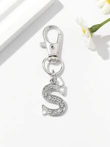 1pc Fashion European & American Unisex Minimalist Cute 26 English Letter Shaped Keychain Pendant Accessory, Embedded With Rhinestones, Suitable For Men & Women Car Keys, Bags, Decoration And Holiday Gifts - Silver - View 24
