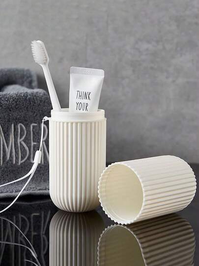 1 件随机颜色牙刷架、便携式旅行牙刷收纳盒、牙刷和牙膏杯、浴室漱口杯套装、化妆刷收纳盒、浴室收纳袋、房间装饰、包、化妆包、梳妆台、旅行、化妆包、旅行必需品、收纳袋、收纳、旅行必需品、化妆品收纳袋、化妆包、化妆品收纳袋、收纳袋、洗漱包、桌面收纳袋、化妆包、化妆收纳、梳妆配件、化妆包、化妆包、珠宝盒、小袋、化妆刷架、刷子架、香水收纳袋、小袋