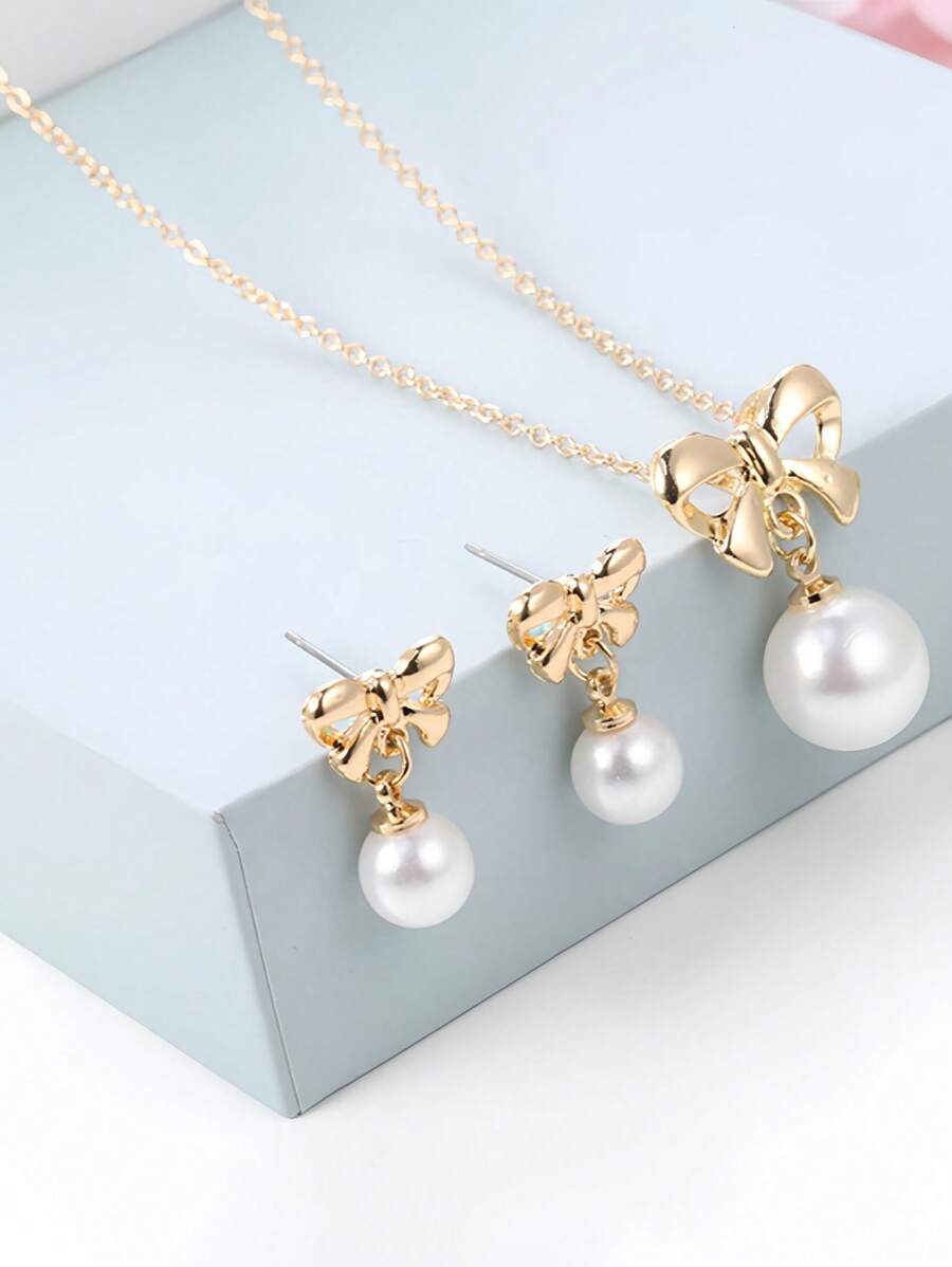 新品珠宝热销蝴蝶结珍珠吊坠项链耳环优雅套装，公主风格珠宝套装，适合作为生日礼物、节日礼物、返校佩戴