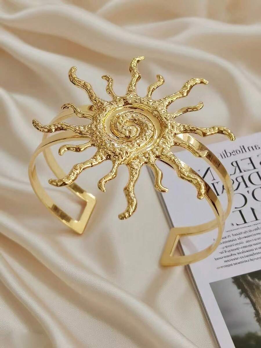 1 件金色太阳形花卉手镯，女士适用