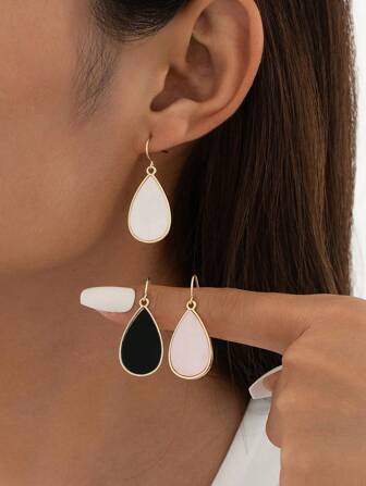 3 对简约合金几何水滴形耳环套装，适合女性日常佩戴