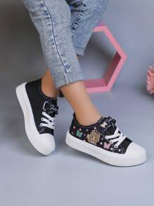 1 par de zapatillas de moda para niñas, zapatos casuales con decoración de personajes de dibujos animados y mariposas, con cordones lindos, adecuados para niñas pequeñas y niñas de uso en exteriores, para todas las estaciones