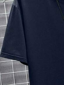 Camiseta Masculina Cristã Gola Redonda Com Estampa de Yeshua Algodão Premium 30.1 Camisa - Azul Marinho - Visão 4