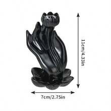 1件，佛手回流香炉，小巧便携（附赠6根回流香棒）。可作为吉祥家居装饰、节日礼物，适合万圣节和圣诞夜装饰、旅行必备、大学宿舍必备以及圣诞派对礼物。