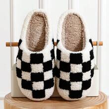 Women Fashion Winter Slippers Indoor Checker Fuzzy Embroidery Warm Comfortable Couple Home Shoes - 黑色 - 查看 1