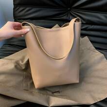 Women Shoulder Bags - 灰色 - 查看 1