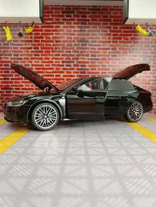 YCMODEL 商务轿车仿真合金车模，车身采用锌合金材质，两侧可开启，前引擎盖和后备箱门也可开启。车模具有仿真音响、灯光功能，细节丰富，做工精细，品质优良，适合收藏，也适合作为生日礼物送给朋友。 - 彩色 - 查看 5