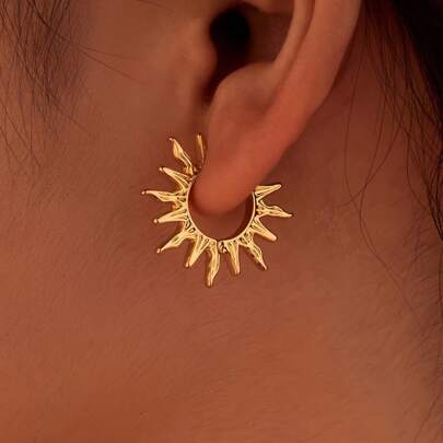 Pair Of Bohemian Beach Sunburst Hoop Earrings - Golden-Tone Metal With Synthetic Stones, Unisex Everyday & Vacation Jewelry, Affordable Holiday Gift For Him/Her, Year-Round Wear, Beach Earrings, Intricate Craftsmanship