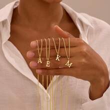 1pc Exquisite Fashion Jewelry Necklace, Stainless Steel A-Z,26 English Initials Pendant, Holiday Gift, Suitable For Women To Wear Daily Stainless Steel Letter Pendant Necklace