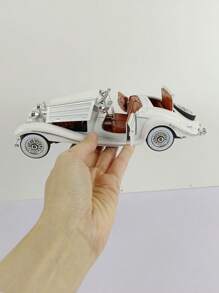 YCMODEL A Simulation Alloy Car Model Of A Classic Retro 500K Sedan, With A Body Made Of Zinc Alloy Material. Both Sides Of The Car Doors Can Be Opened, The Front Hood Can Be Opened, And The Trunk Door Can Also Be Opened. It Is A Children's Toy Car With Simulated Sound And Lighting Functions. The Car Model Is Rich In Details, Finely Crafted, And Of Good Quality. It Is Suitable For Collection And Can Be Given As A Birthday Gift To Children