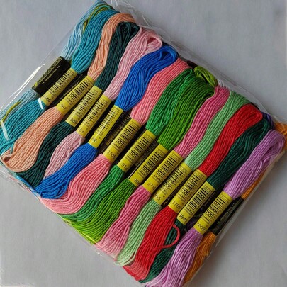 250 Colors Cross Stitch Thread, 200 Colors Embroidery Thread, 150 Colors Polyester Embroidery Floss, Handmade Beginner DIY Weaving Supplies, Random Colors