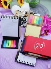 1 قطعة (مع قلم) مجموعة دفتر ملاحظات جيب مخصصة، مع نص وتصميم مخصص، مناسبة للعمل والمعلومات المنزلية والدراسة، أقلام تحديد ملونة، علامات كتب، لوازم مكتبية ومدرسية، هدايا قرطاسية، متعددة الوظائف، زخرفية، قابلة لإعادة الاستخدام، حديثة، ملونة، جميلة، رجعية، كرتونية