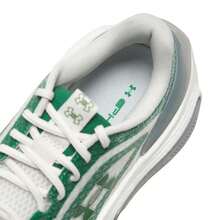 Under Armour UA Phantom 4 MVMNT Breeze 男女通用休闲户外旅行运动鞋，6007194-116 - 綠色/白色 - 查看 6