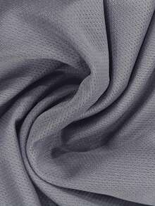 男士运动户外篮球短裤，透气打孔面料，弹性腰带配抽绳，跑步健身短裤，黑白撞色滚边 - 灰色 - 查看 4