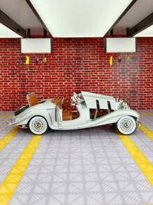 YCMODEL A Simulation Alloy Car Model Of A Classic Retro 500K Sedan, With A Body Made Of Zinc Alloy Material. Both Sides Of The Car Doors Can Be Opened, The Front Hood Can Be Opened, And The Trunk Door Can Also Be Opened. It Is A Children's Toy Car With Simulated Sound And Lighting Functions. The Car Model Is Rich In Details, Finely Crafted, And Of Good Quality. It Is Suitable For Collection And Can Be Given As A Birthday Gift To Children