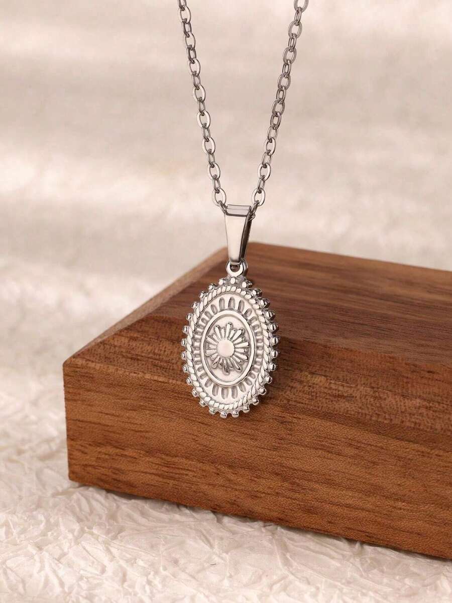 1pc Exquisite Stainless Steel Sun Pendant Necklace For Women Stainless Steel Jewelry Necklace Gift - Silver - View 1