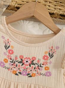 Mommbaby Baby Girl Romper Solid Color Cotton Pleated Floral Print Ruffle Trim Long Sleeve Footed Jumpsuit Playsuit, Spring/Autumn